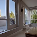 Apartment Sunny Duplex