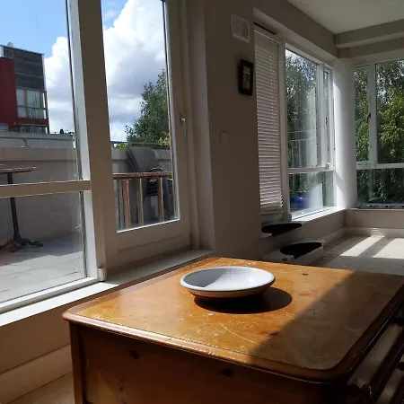Sunny Duplex