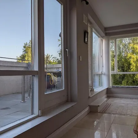 Sunny Duplex Дублин