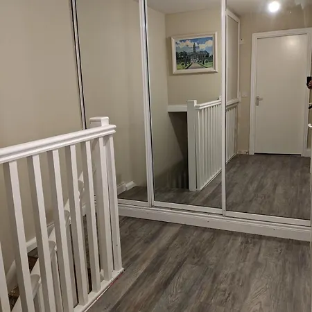 Sunny Duplex